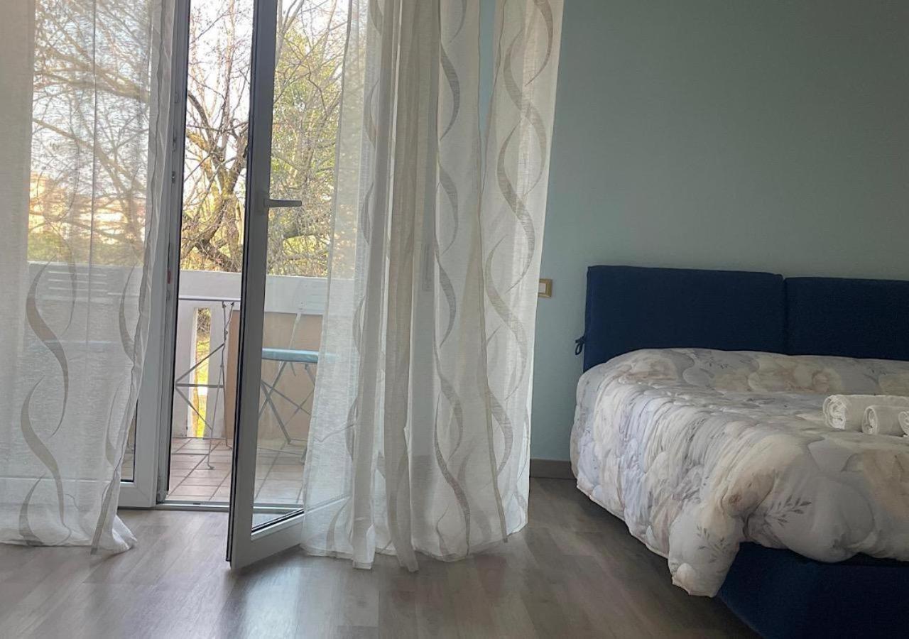 Appartement La Magnolia V Sunflower Desenzano del Garda